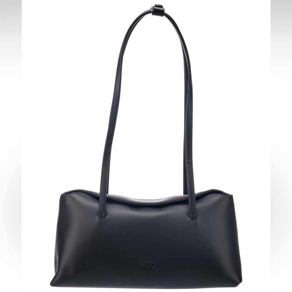 Black Freja Chrystie bag